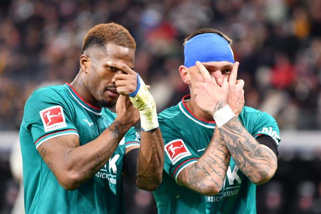 Nhận định Augsburg vs Leverkusen (21h30 ngày 1412) Kiên trì bám đuổi 2